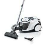 Bosch Staubsauger beutellos Serie 6 ProFamily BGC41XFMLY, ideal für Allergiker, Hygiene-Filter, 10 J. Motorgarantie, Spielzeugfalle, XXL-Polsterdüse, XXL-Fugendüse, hohe Saugkraft, leise, 750 W, blau